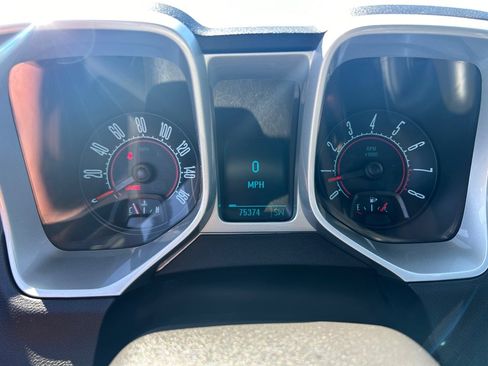 Used 2011 Chevrolet Camaro LS image 12