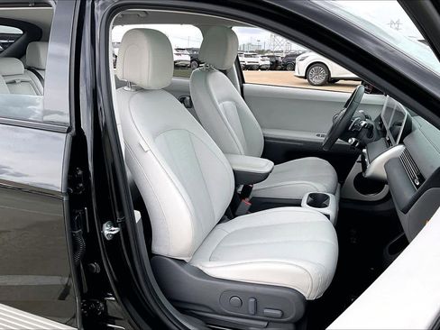 Certified 2023 Hyundai Ioniq 5 Limited image 9