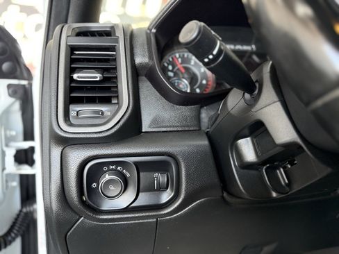 Used 2022 RAM 5500 Tradesman w/ Safety Group image 31