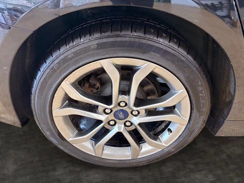 Used 2020 Ford Fusion SEL FWD image 40