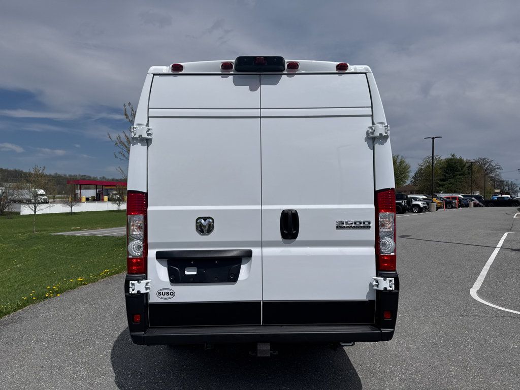 New 2026 RAM ProMaster 3500 FWD image 13