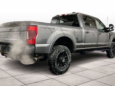Used 2022 Ford F250 Lariat w/ Tremor Off-Road Package image 11