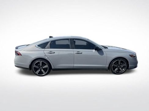 Used 2024 Honda Accord Sport image 6
