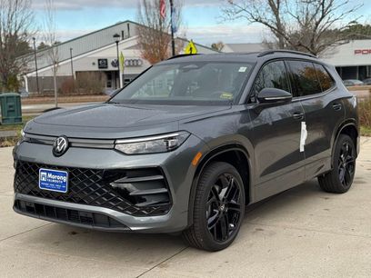 New 2026 Volkswagen Tiguan SE R-Line