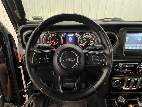 Used 2022 Jeep Wrangler Sport AWD/4WD image 21