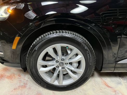 Used 2018 Audi Q7 3.0T Premium Plus AWD/4WD image 37
