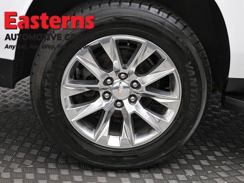 Used 2023 Chevrolet Suburban Premier RWD image 33