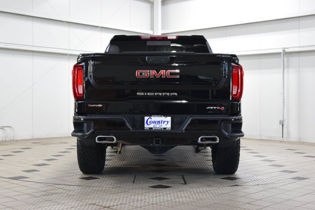 Used 2025 GMC Sierra 1500 AT4 w/ AT4 Premium Package AWD/4WD image 6