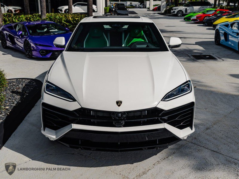 Used 2026 Lamborghini Urus SE AWD/4WD image 4