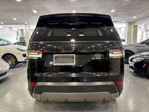 Used 2017 Land Rover Discovery SE AWD/4WD image 6