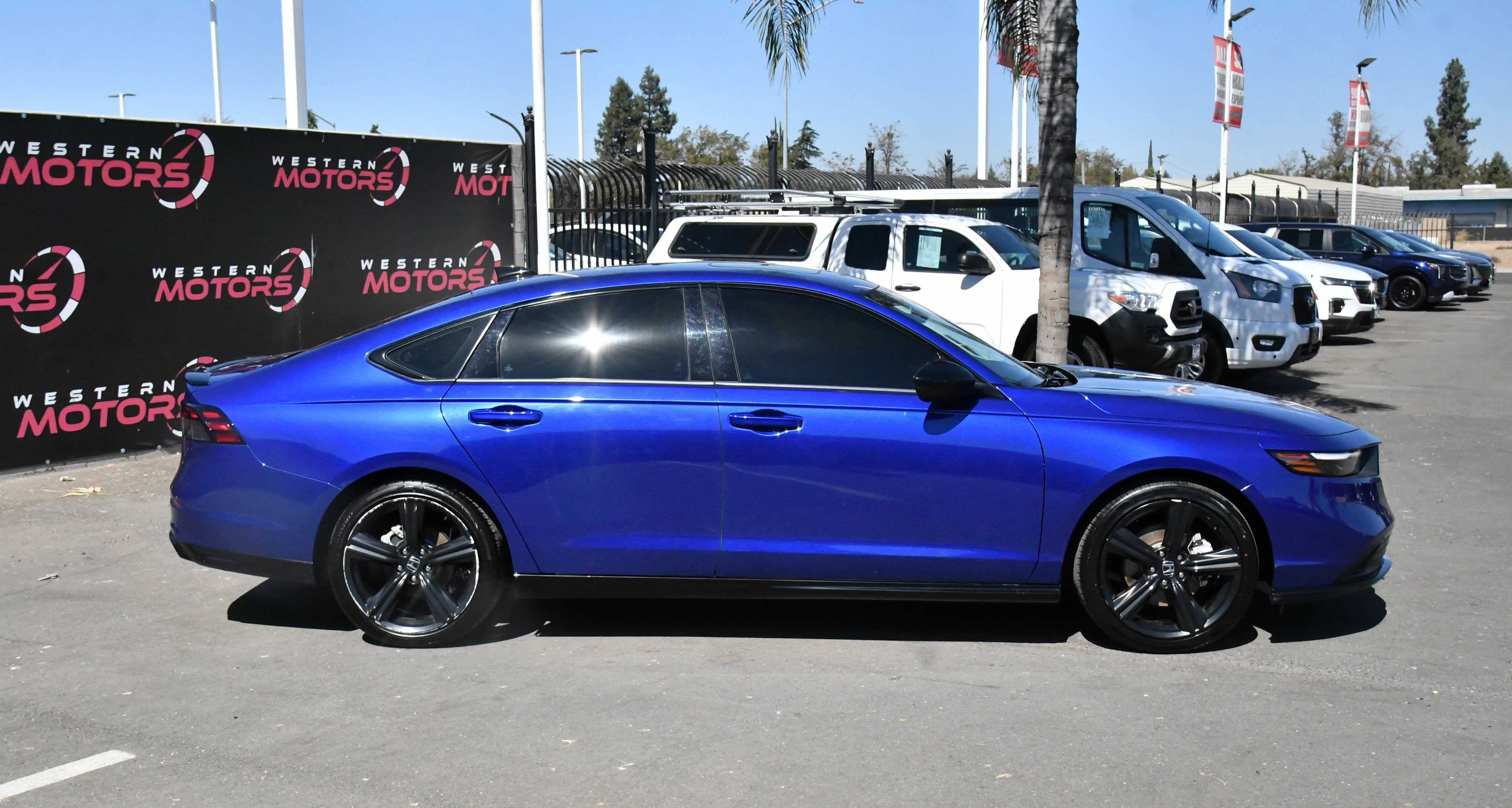 Used 2024 Honda Accord Sport image 9