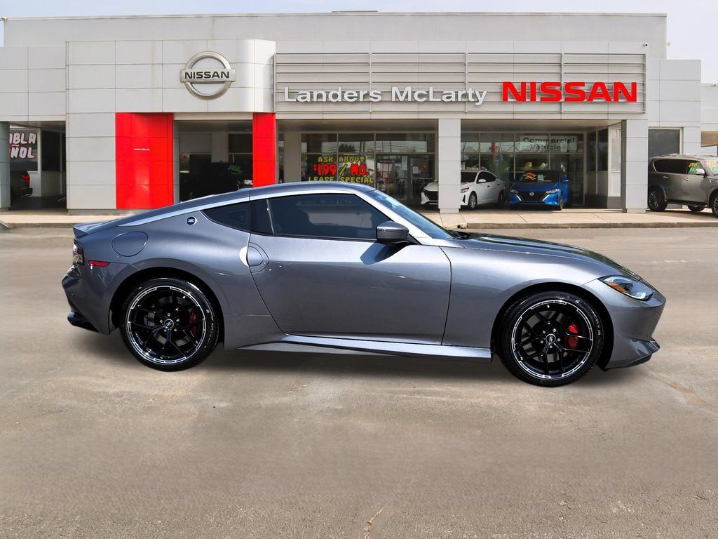 New 2027 Nissan Z Performance RWD image 2