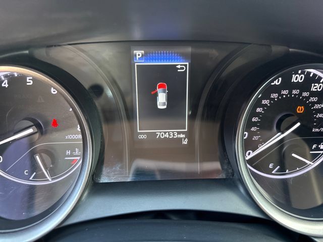 Used 2021 Toyota Camry SE FWD image 20