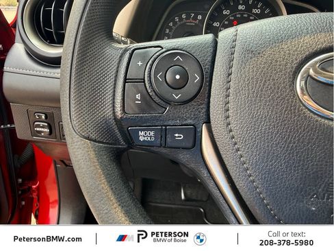 Used 2014 Toyota RAV4 XLE AWD/4WD image 28