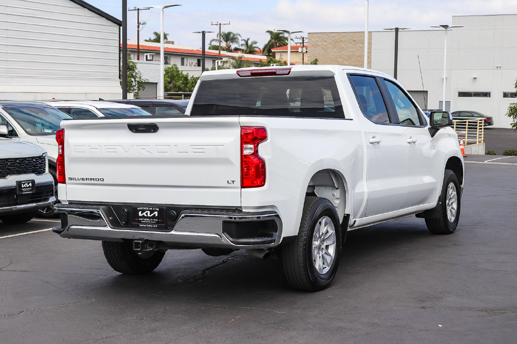 Used 2025 Chevrolet Silverado 1500 LT RWD image 4