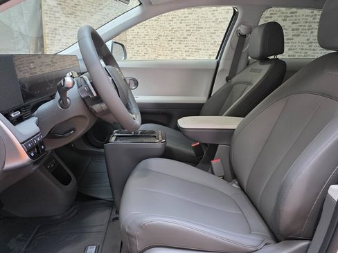 New 2026 Hyundai Ioniq 5 SEL image 24