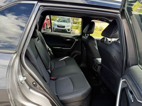 Used 2022 Toyota RAV4 XSE image 18