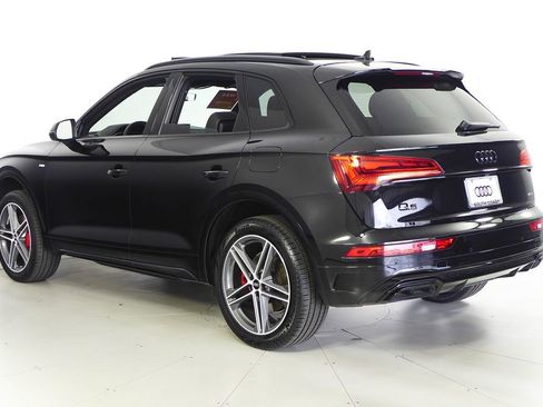 Used 2025 Audi Q5 e Premium Plus w/ Premium Plus Package AWD/4WD image 9