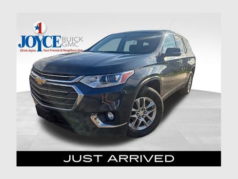 Used 2018 Chevrolet Traverse LT FWD image 1