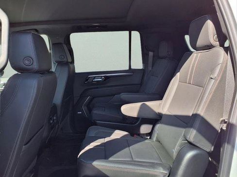 New 2026 Chevrolet Suburban RST w/ Comfort Package AWD/4WD image 10