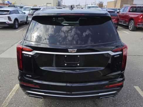 Certified 2025 Cadillac XT6 Premium Luxury w/ Platinum Package image 7