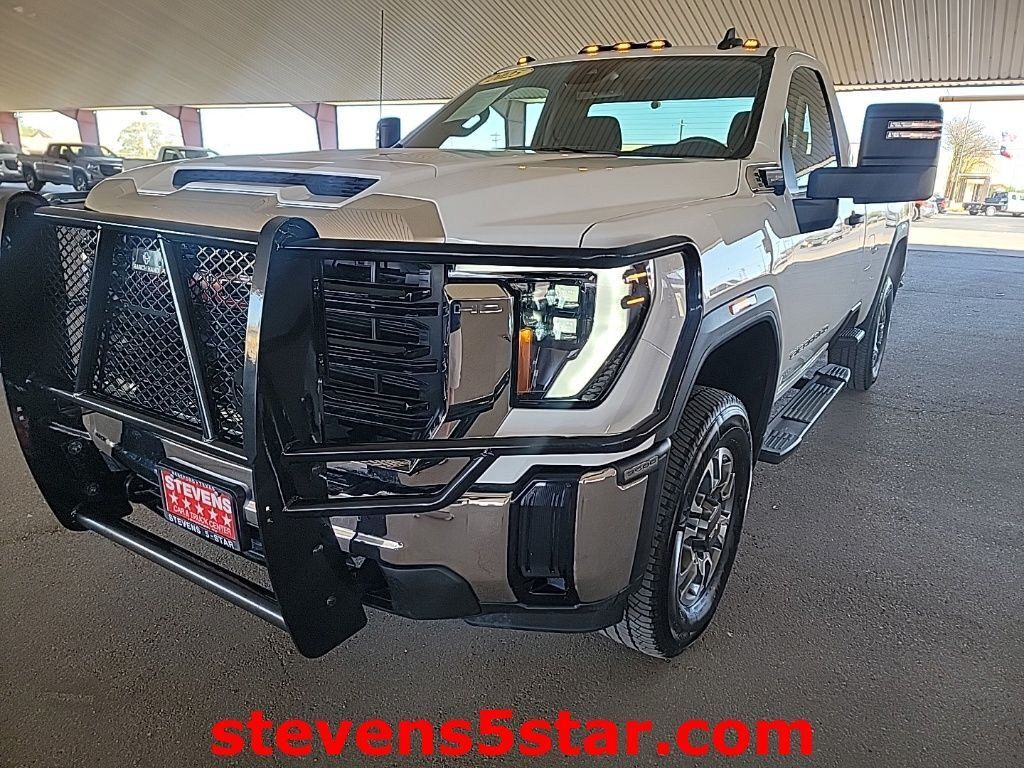 Used 2025 GMC Sierra 3500 Pro w/ Convenience Package AWD/4WD image 3