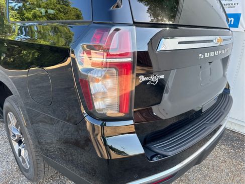 Used 2023 Chevrolet Suburban LS w/ Driver Alert Package RWD image 15