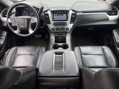 Used 2016 GMC Yukon SLT image 18