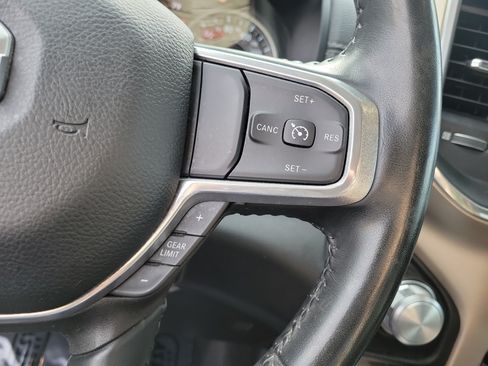 Used 2022 RAM 1500 Laramie AWD/4WD image 25