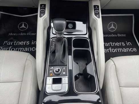 Certified 2022 Kia Telluride EX w/ Towing Package image 14