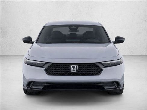 Used 2023 Honda Accord Sport image 2