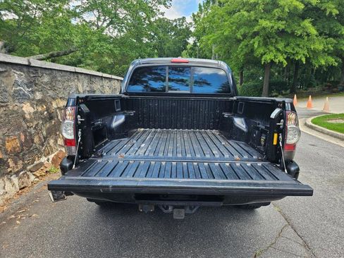 Used 2009 Toyota Tacoma PreRunner RWD image 28