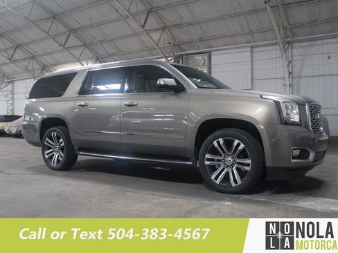Used 2019 GMC Yukon XL Denali w/ Open Road Package image 8