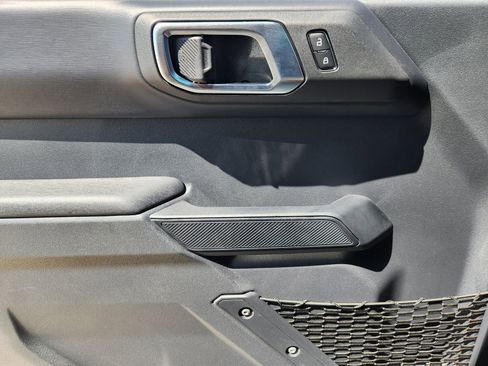 New 2025 Ford Bronco Outer Banks image 17