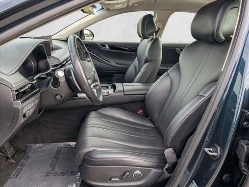 Used 2023 Genesis G80 2.5T image 16