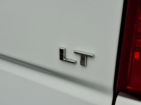 Used 2023 Chevrolet Silverado 1500 LT image 27