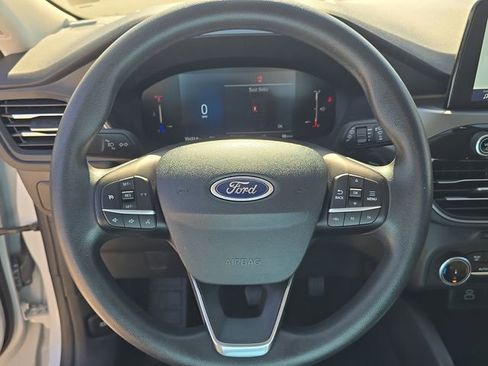 Used 2025 Ford Escape Active image 30