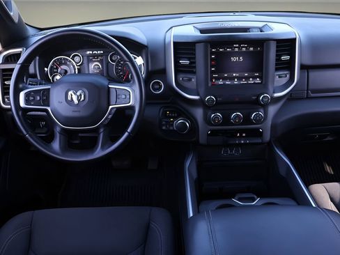 Used 2021 RAM 1500 Big Horn image 17