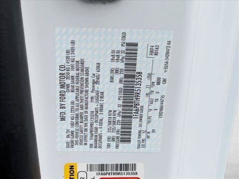 Used 2024 Ford Mustang Coupe RWD image 23