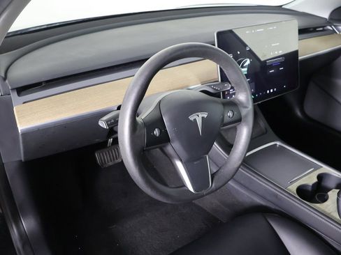 Used 2021 Tesla Model 3 Standard Range Plus image 25
