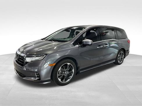 Used 2024 Honda Odyssey Elite image 3