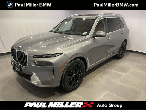 Used 2026 BMW X7 xDrive40i w/ Premium Package image 1