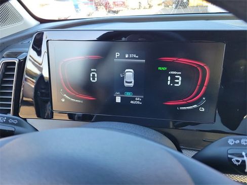 Used 2023 Kia Sportage LX image 20