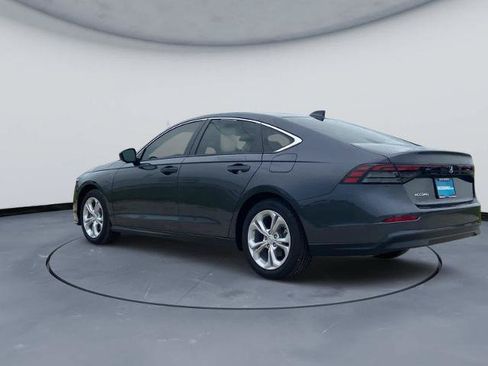 Used 2025 Honda Accord LX image 4