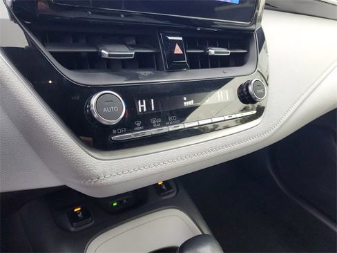 Used 2023 Toyota Corolla XSE image 23