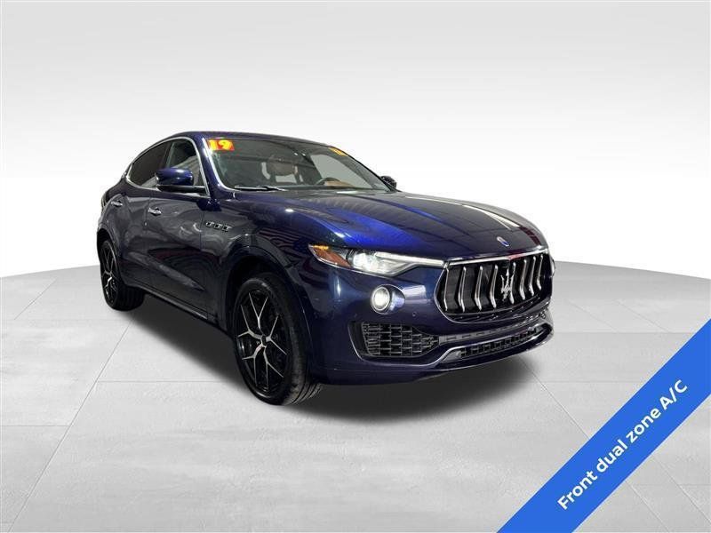 Used 2019 Maserati Levante AWD/4WD image 3