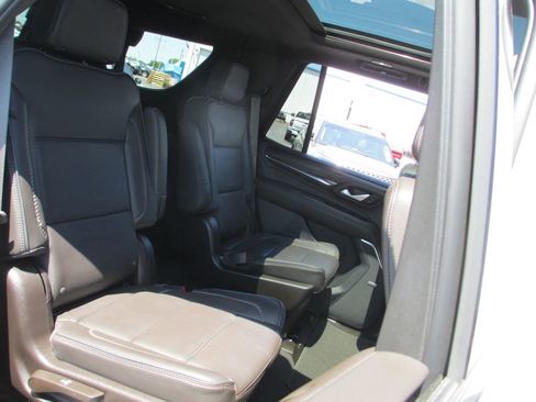 Used 2022 GMC Yukon Denali AWD/4WD image 25