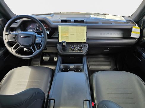 New 2026 Land Rover Defender 110 OCTA AWD/4WD image 9