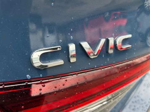 Used 2025 Honda Civic Sport Touring image 29