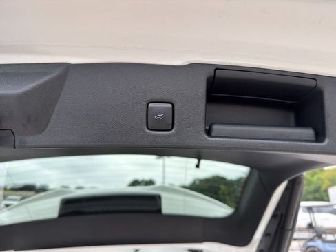 Used 2024 Ford Escape ST-Line w/ Tech Pack #1 AWD/4WD image 42